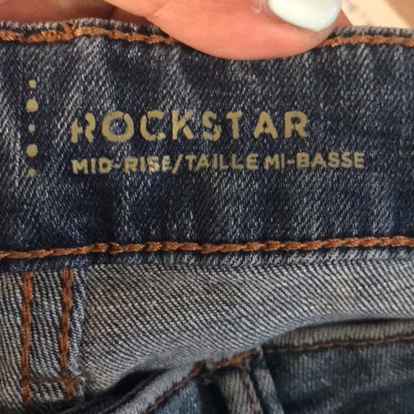 3 for $15 🦋🦋 Old navy mid rise Rockstar jeans - Picture 8 of 9